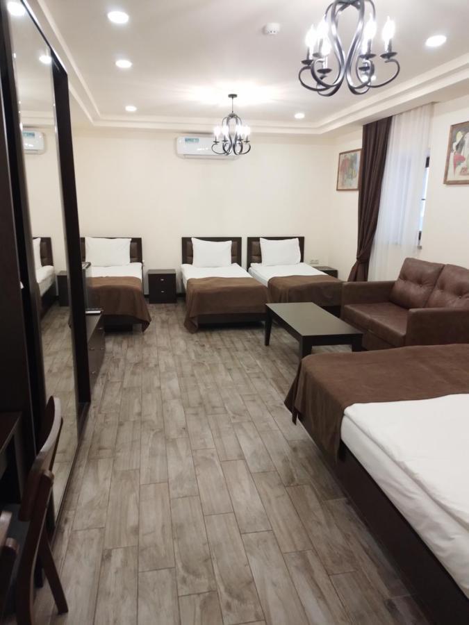 Boutique Living Hotel Yerevan Exterior photo
