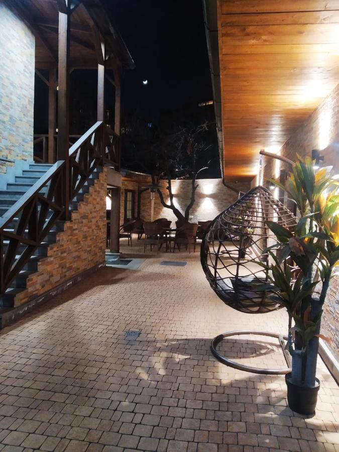 Boutique Living Hotel Yerevan Exterior photo
